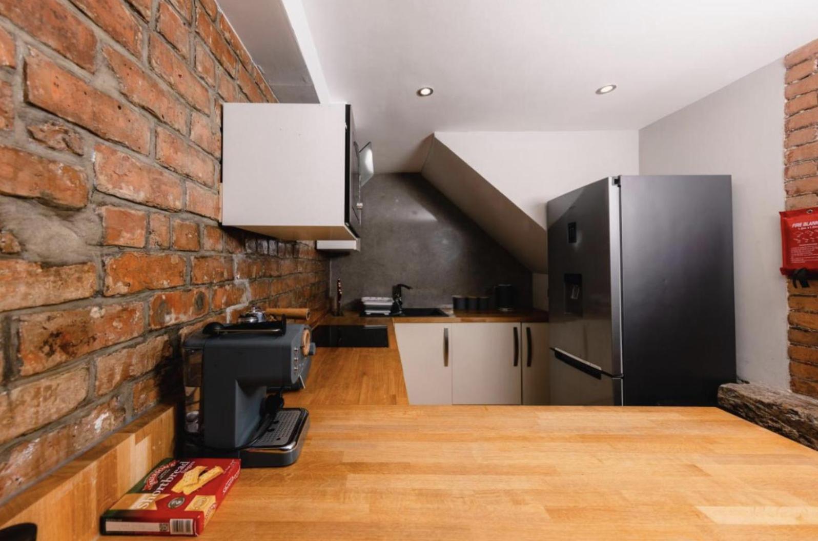 Superb Luxury Apartment By Canal - Central Edinburgh Exterior photo